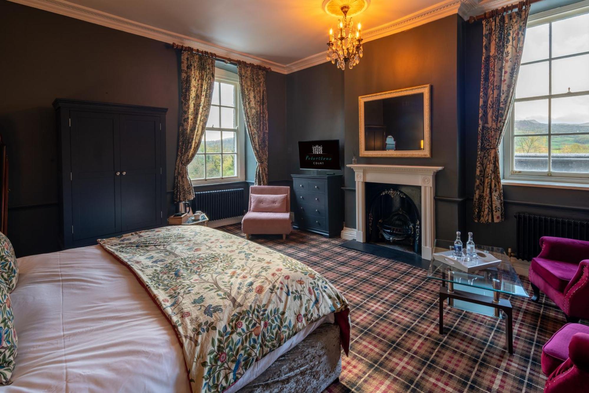 Peterstone Court Country House Restaurant & Spa Brecon Esterno foto